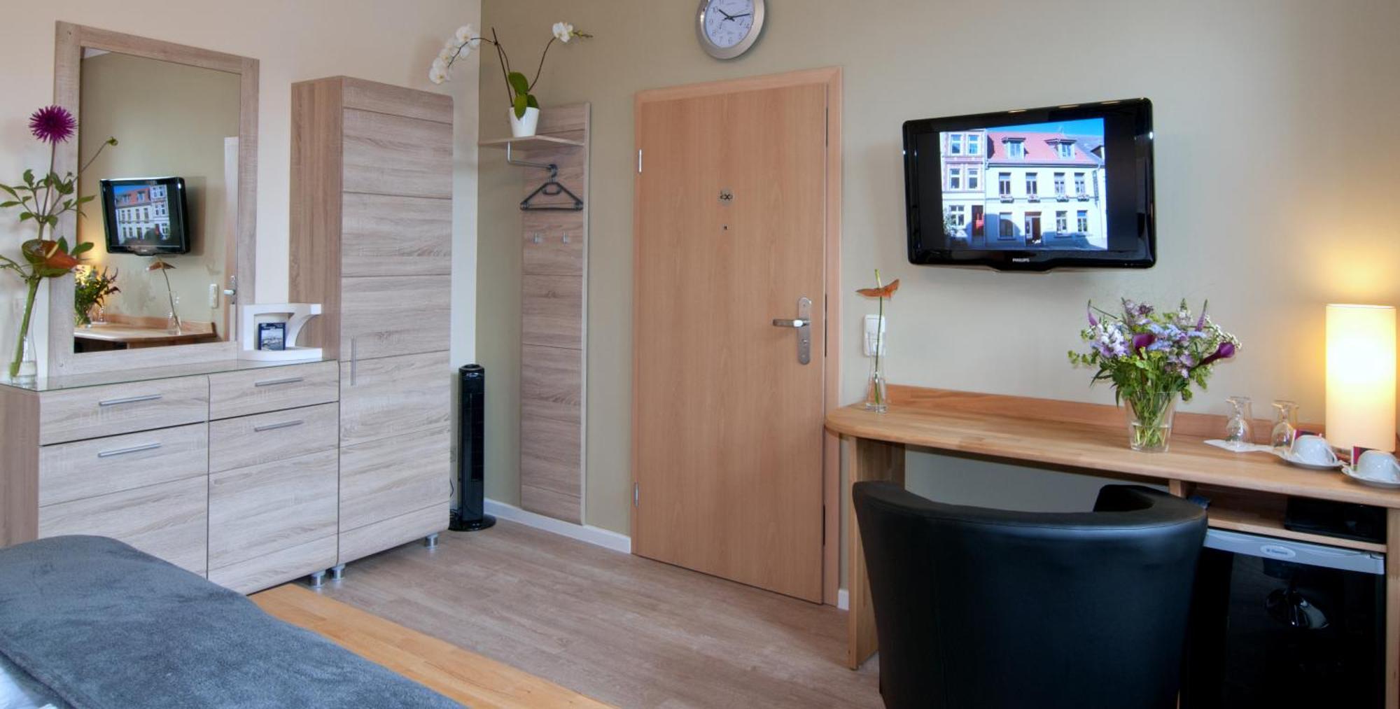 Pension "Westphal'S" Wismar Room photo