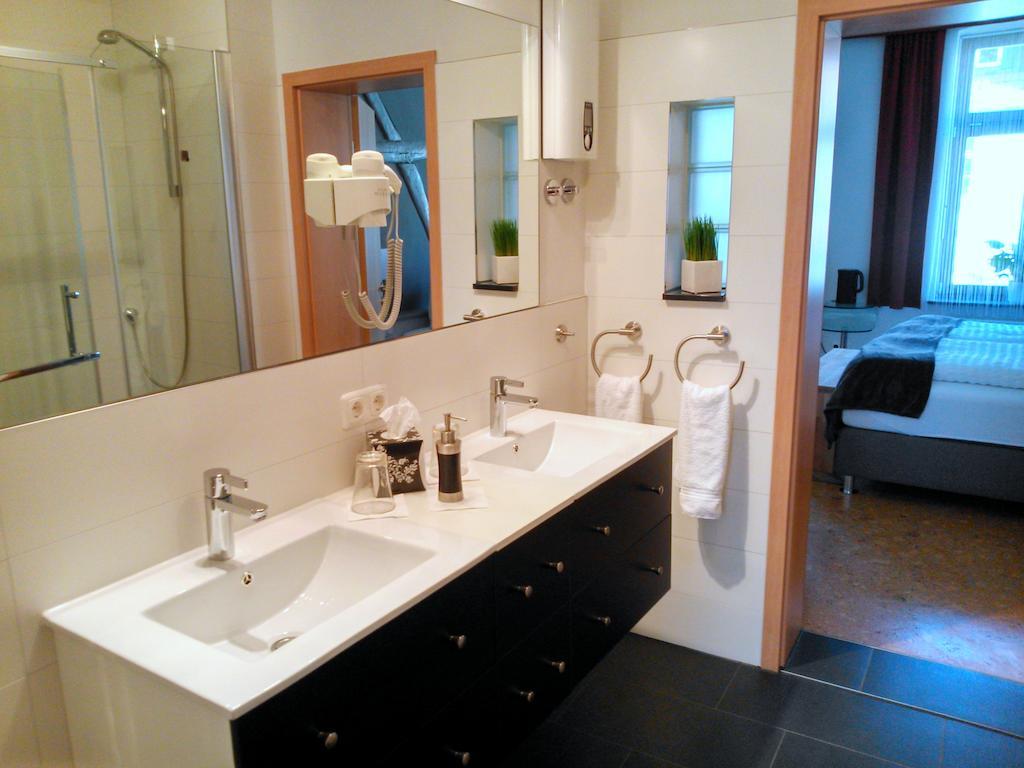 Pension "Westphal'S" Wismar Room photo